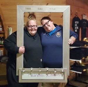 Meet your Posher, Crystal